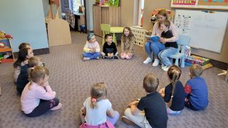 ilustracja do wpisu 
Mama Igorka z wizytą u „Kokosów”