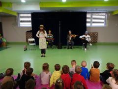 ilustracja do wpisu 
Audycja muzyczna ,,Pani Jola i śpiewający ogród''