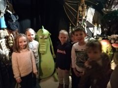 ilustracja do wpisu 
Wycieczka "Poziomek" i "Kokosów" do Teatru Lalek