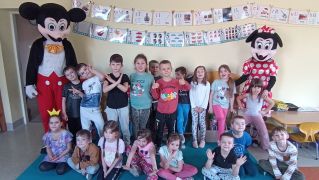 ilustracja do wpisu 
Bajkowe urodziny w ,,Ananasach''